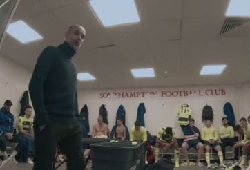 Netflix tiết lộ màn 'sấy tóc' các cầu thủ của Pep Guardiola