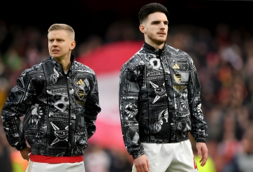 Zinchenko được đồng đội đặt biệt danh mới