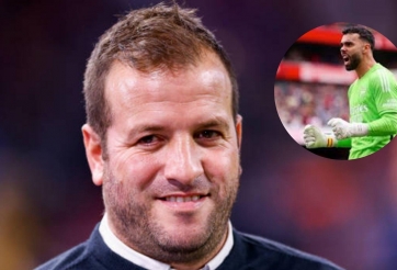 Van de Vaart: 'David Raya, anh ta có phải thủ môn không vậy?'