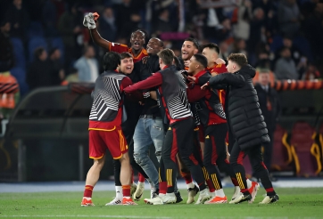 Cầu thủ Roma thể hiện hành động đẹp sau trận thắng Milan