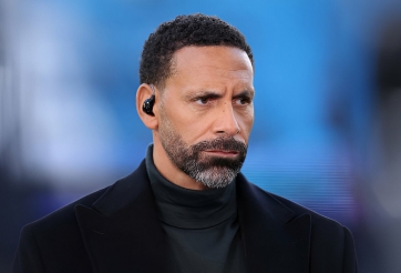 So sánh với Alonso, Rio Ferdinand ra mặt bảo vệ Pochettino