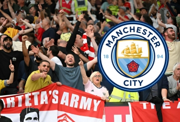 NHM Arsenal 'tấn công' tinh thần các cầu thủ Man City