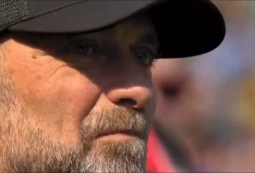 Klopp 'rưng rưng' xúc động trong ngày chia tay Liverpool