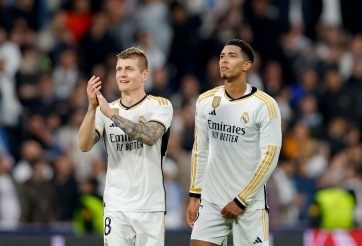 Jude Bellingham 'năn nỉ' Toni Kroos tiếp tục sự nghiệp