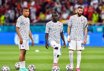 Mbappe bị đàn anh 'ghẻ lạnh' tại ĐT Pháp