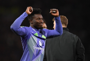 Onana có hành động kỳ lạ sau màn ngược dòng của MU