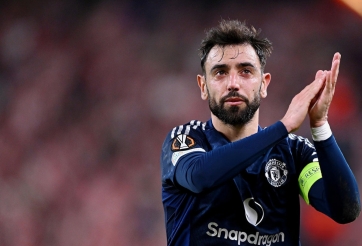 Bruno Fernandes đi vào lịch sử Europa League