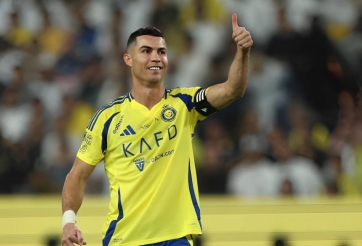 Ronaldo 'thu phục' tiền vệ xuất sắc bậc nhất về Al Nassr