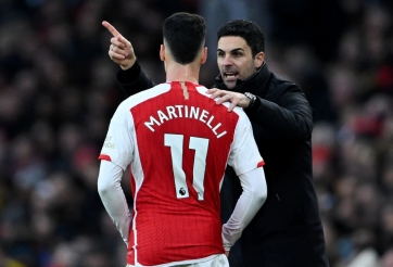 Chia tay Martinelli, Arsenal để mắt 'ảo thuật gia' sinh năm 2005