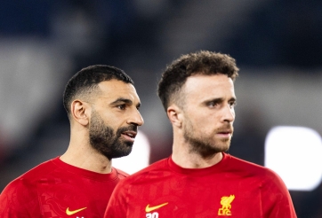 Salah bỏ dở kỳ nghỉ hè khi nghe tin Jota qua đời