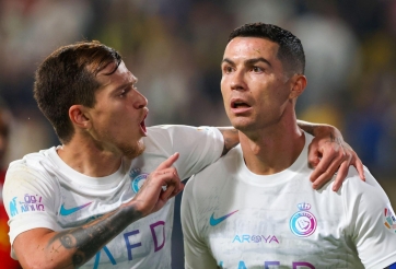 Tân HLV Al Nassr loại bỏ đồng đội thân thiết của Ronaldo