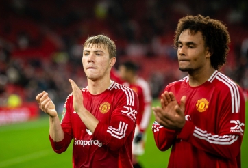 Vừa thua Arsenal, MU chia tay tiền đạo chủ lực