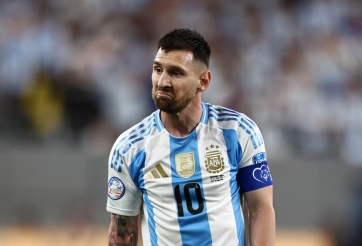 FIFA báo tin không vui tới Messi