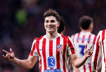 Hạ Tottenham trong trận 7 bàn, Atletico đặt một chân vào tứ kết