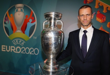 Mất vé World Cup, Chủ tịch UEFA báo tin đáng lo với tuyển Ý