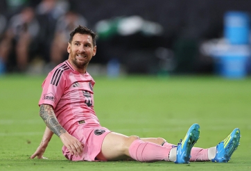 Ronaldo đến xem Messi thi đấu