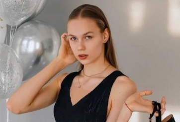 Hiện tượng 18 tuổi đang làm điên đảo làng bóng chuyền nữ thế giới