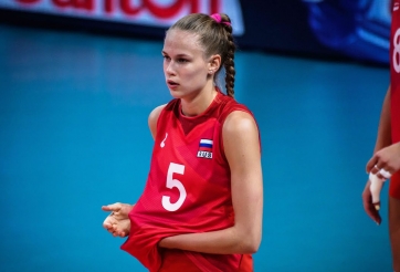 Đánh bại đội bóng của 'hiện tượng bóng chuyền 18 tuổi', Vakifbank nghẹt thở vào chung kết