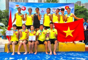'Lỡ hẹn' với SEA Games 31, bóng ném bãi biển nữ Việt Nam vẫn đạt thành tích 'khủng'