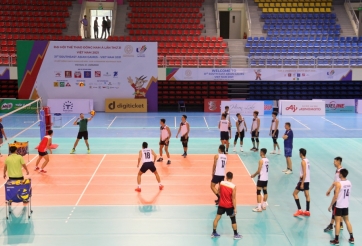 Bóng chuyền nam Việt Nam gấp rút chuẩn bị trước thềm SEA Games 31