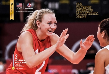 Sốc: ĐKVĐ bóng chuyền nữ Olympic bị đánh cắp HCV ngay tại xe riêng