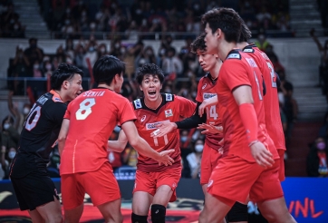 Thắng lợi giòn giã, tuyển nam Nhật Bản vượt mặt Mỹ đứng đầu VNL 2022