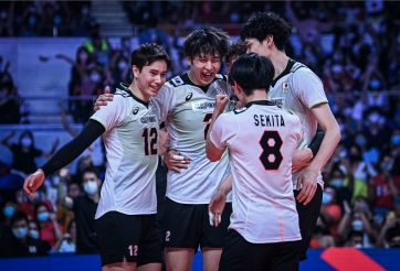 Phát bóng vũ bão, Nishida và đồng đội hạ đẹp ĐKVĐ châu Âu sau 5 set kịch tính