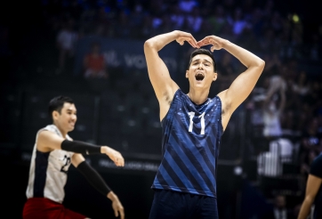 Đánh bại đội bóng số 1 thế giới, Mỹ hiên ngang vào chung kết nam VNL 2022