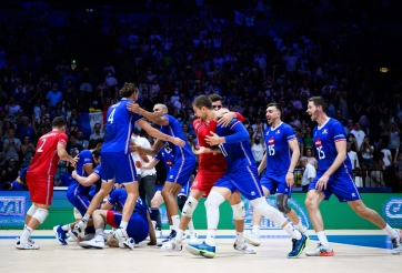 Đánh bại Mỹ sau 5 set kịch tính, tuyển nam Pháp trở thành nhà vô địch VNL 2022