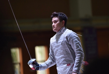 Chấn động: Vua đấu kiếm Vũ Thành An 'tẩn' đàn em trong lúc tập luyện