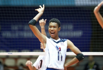 Bóng chuyền Thái Lan phát hiện khủng long mới: 16 tuổi cao tới 2m01