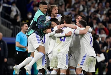 VIDEO: Các cầu thủ Real quẩy tưng bừng sau trận thắng Man City