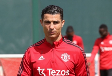 Tin MU mới nhất 5/7: Phản ứng 'rất lạ' của cầu thủ Man Utd khi Ronaldo muốn đi