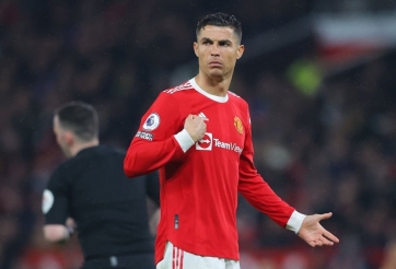 Ronaldo từ chối mức lương kỉ lục từ 'đại gia' dầu mỏ, tiếp tục chinh chiến châu Âu