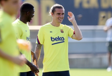 ‘Bom tấn 135 triệu’ lên tiếng về tương lai, báo tin cực vui cho MU