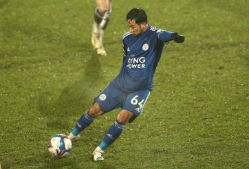 VIDEO: Sao Thái Lan phá lưới Southampton trong chiến thắng 7-1 của Leicester City