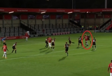 VIDEO: Sao ăn tập tại Phố Hiến FC xử lý tinh tế, ghi bàn đẳng cấp cho Man United