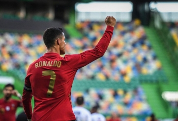 Ronaldo tỏa sáng, Bồ Đào Nha đại thắng đội bóng Trung Đông