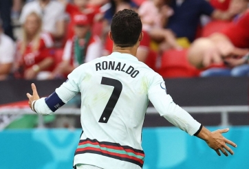 Ronaldo lập công viết lên trang mới cho lịch sử EURO