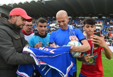 HLV Zinedine Zidane nhanh chóng xác định bến đỗ tiếp theo