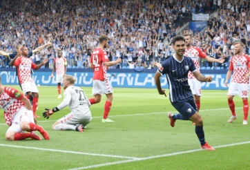 Sao Đông Nam Á gây sốt Bundesliga, được báo châu Âu tung hô như Messi