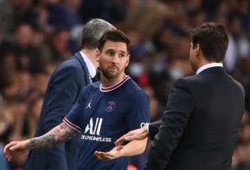 Messi có thái độ lồi lõm với HLV Pochettino, PSG lục đục nội bộ?