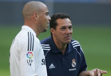 Ronaldo sa thải thầy cũ sau khi mua lại đội bóng thời niên thiếu