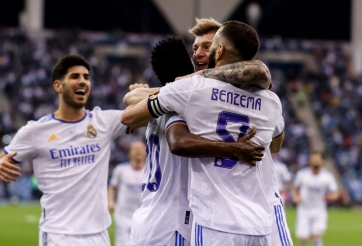 VIDEO: Real Madrid khiến Barca ôm hận ở trận El Clasico đầu tiên năm 2022