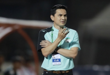 HLV Kiatisak: 'Chúng tôi may mắn khi giành 3 điểm'