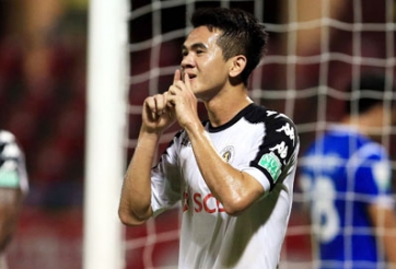 VIDEO: Học trò HLV Park lọt danh sách những 'pha phản lưới nhà của năm'