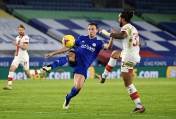 Lịch thi đấu bóng đá hôm nay 30/4: NHA đá sớm