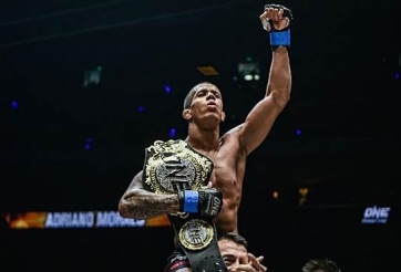 Demetrious Johnson lần đầu nếm mùi knock-out trong sự nghiệp