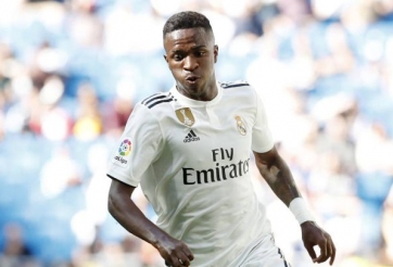 Real mời MU mua thêm ngôi sao