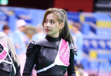 Dân mạng 'phát sốt' vì tưởng mỹ nhân K-Pop dự Olympic 2021